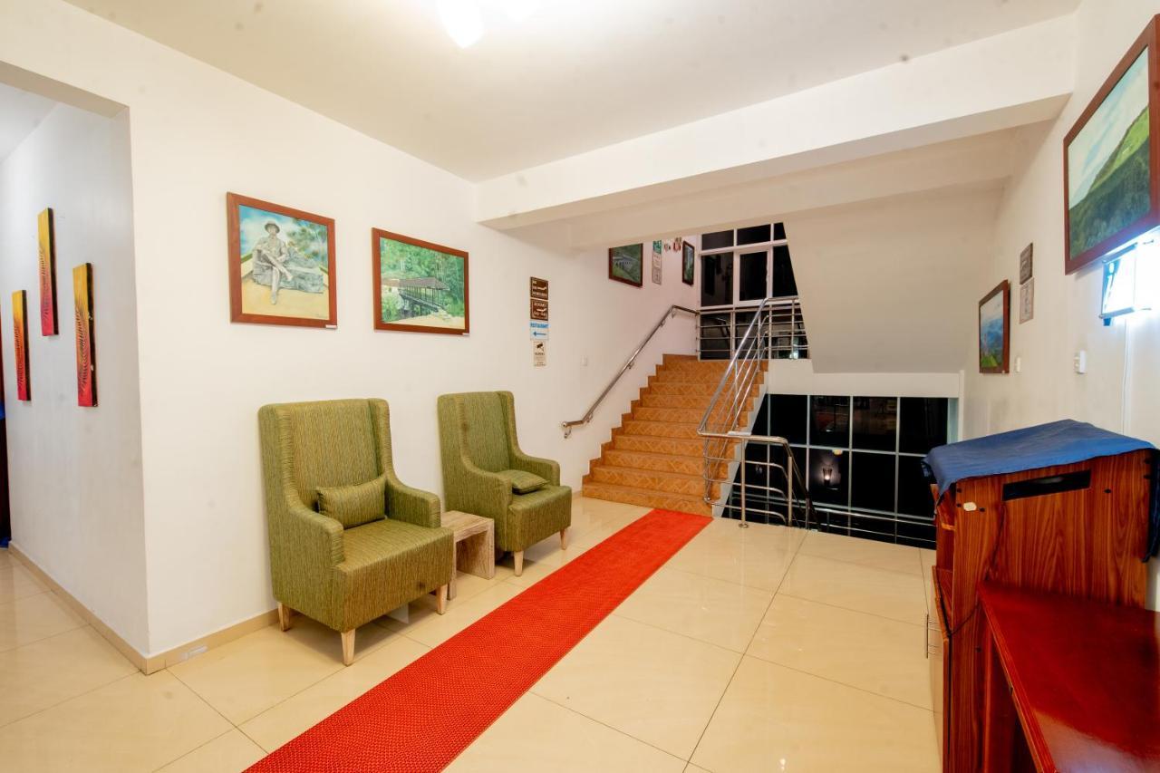 Olympus Plaza Hotel Haputale Bagian luar foto